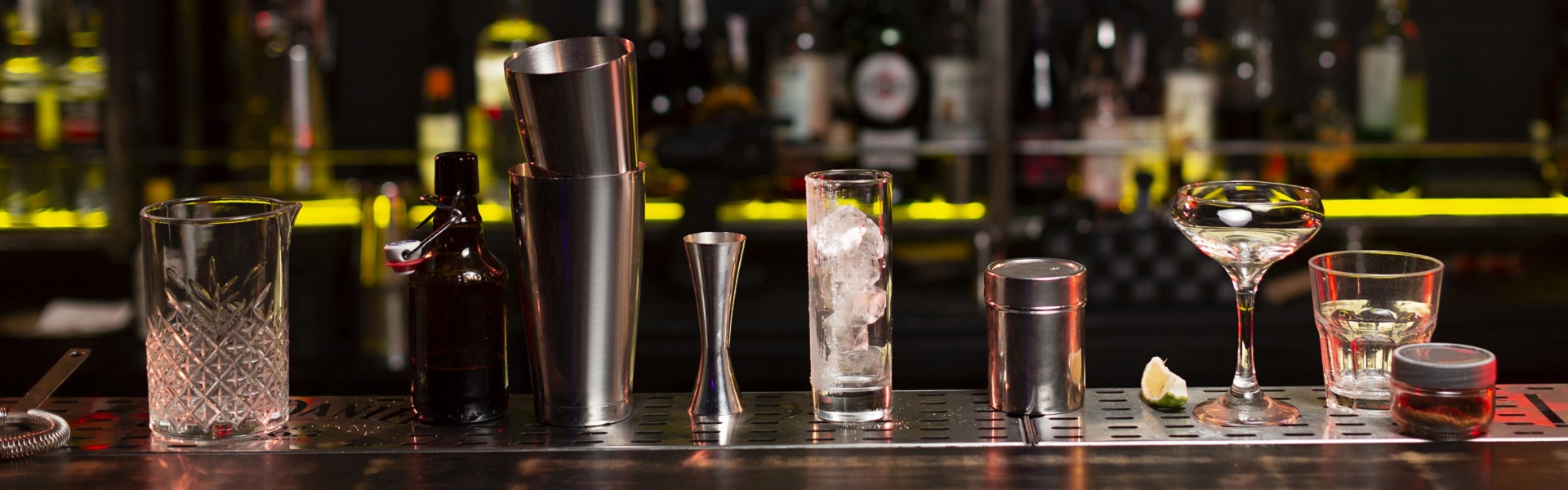 Рент а кар Скопје | Barska oprema